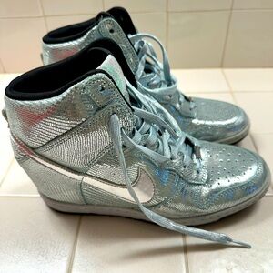 Nike Sky high dunks - silver metallic Brand New!